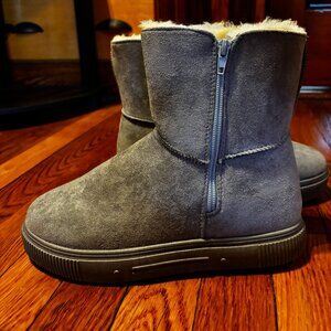 Journee Collection Women's Stelly Gray Ankle Boots Size 8